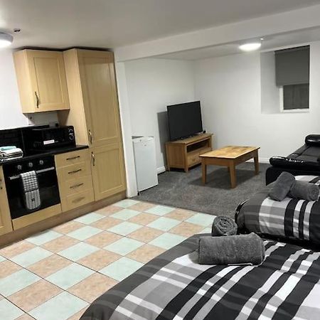 Studio Flat Twin - Town Centre Merthyr Tydfil Exteriér fotografie